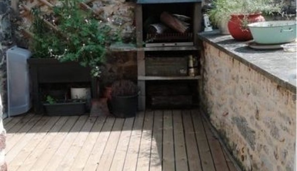 Logement �tudiant T4 &agrave; Charnois (08600)