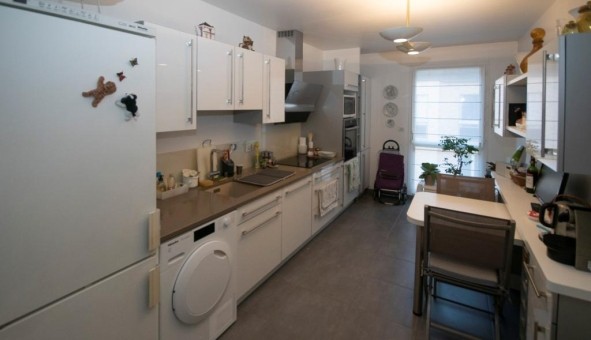 Logement tudiant T4 à Chartres (28000)