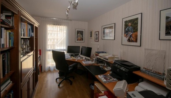 Logement tudiant T4 à Chartres (28000)
