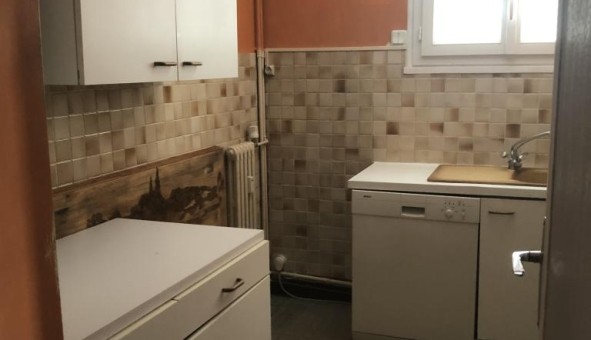 Logement tudiant T4 à Chartres (28000)