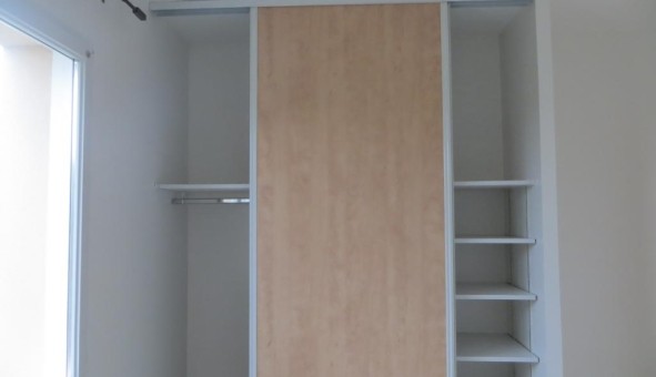 Logement tudiant T4 à Chasnais (85400)