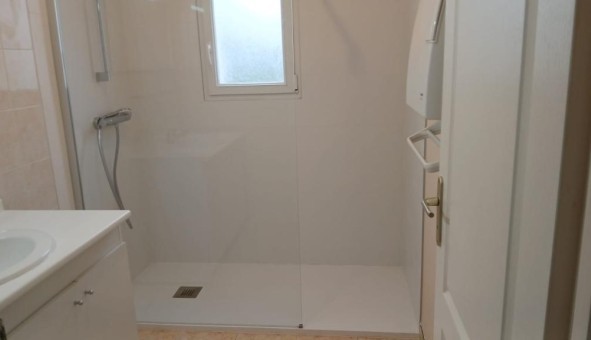 Logement tudiant T4 à Chasnais (85400)