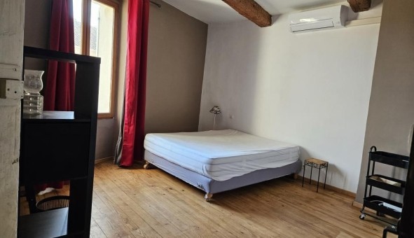 Logement tudiant T4 à Chteauneuf du Pape (84230)