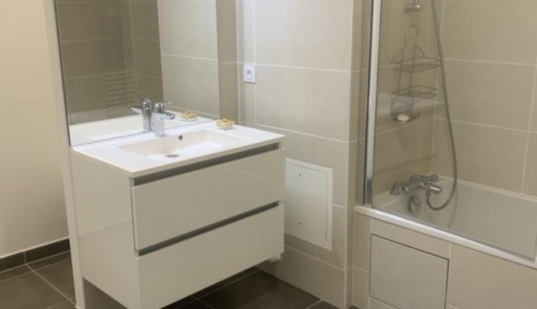 Logement tudiant T4 à Chtenay Malabry (92290)
