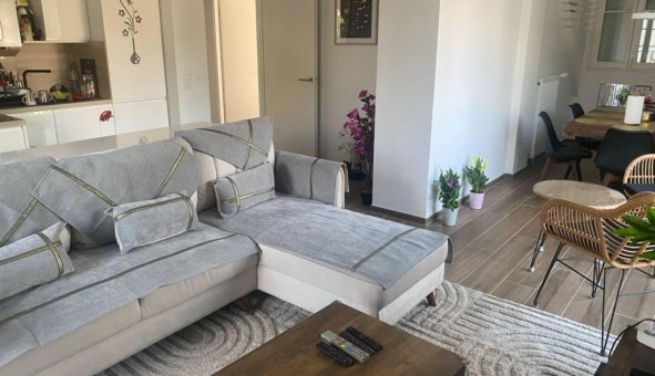 Logement tudiant T4 à Chtenay Malabry (92290)