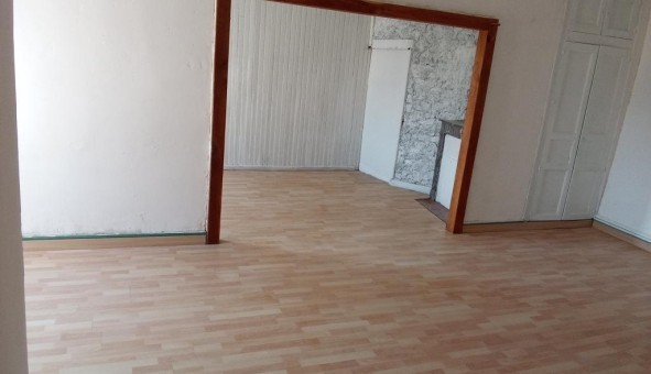 Logement tudiant T4 à Chelun (35640)