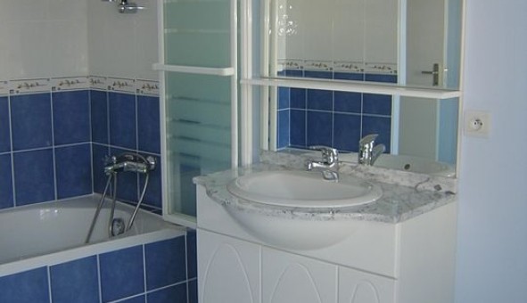 Logement �tudiant T4 &agrave; Chemir� sur Sarthe (49640)