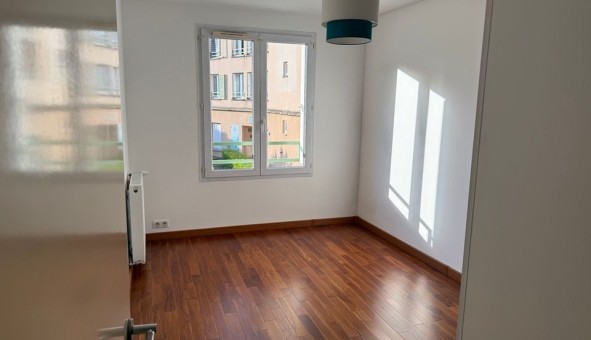 Logement �tudiant T4 &agrave; Chevilly Larue (94550)