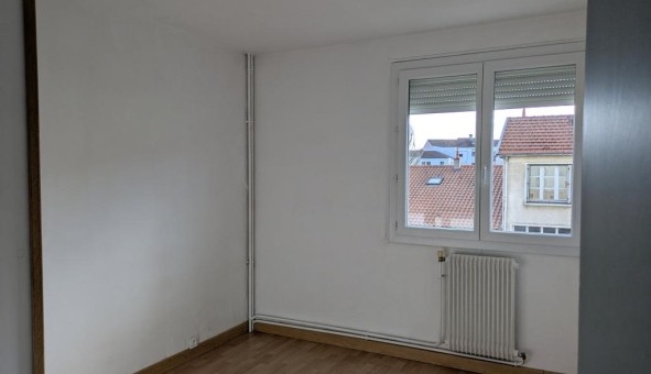 Logement �tudiant T4 &agrave; Cholet (49280)