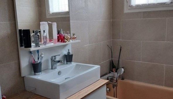 Logement tudiant T4 à Chonas l'Amballan (38121)
