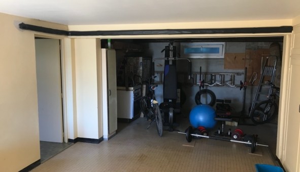 Logement �tudiant T4 &agrave; Collemiers (89100)