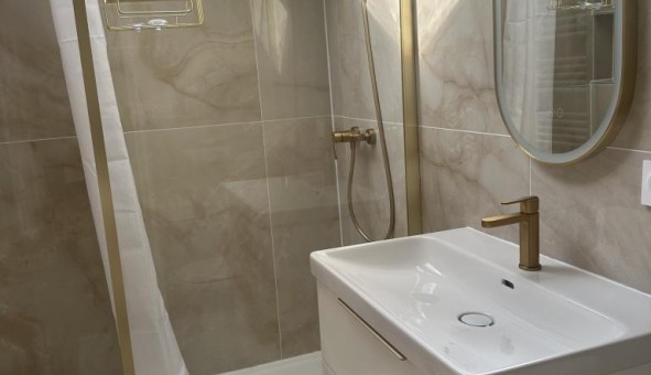 Logement tudiant T4 à Colombes (92700)