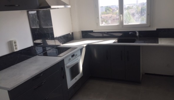 Logement �tudiant Location T4 Vide Combleux (45800)