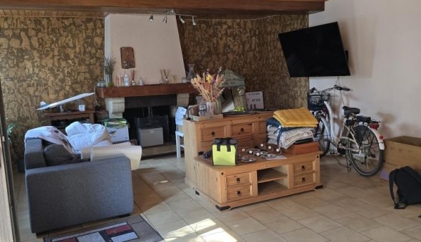 Logement tudiant T4 à Compigny (89140)