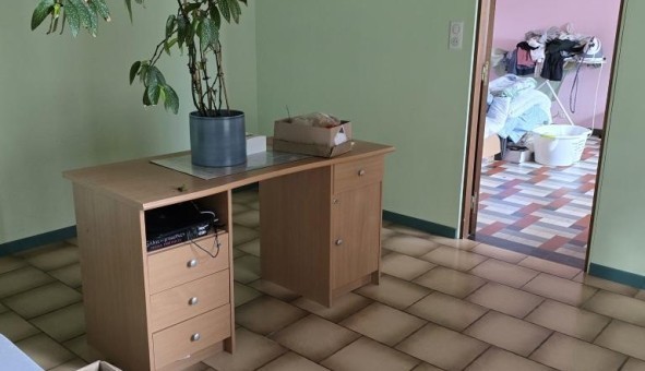 Logement tudiant T4 à Compigny (89140)