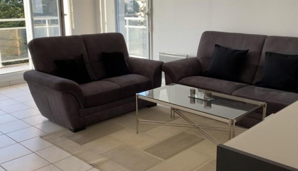 Logement tudiant Location T4 Vide Corbeil Essonnes (91100)