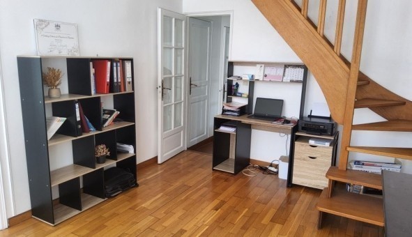 Logement �tudiant T4 &agrave; Corbeilles (45490)