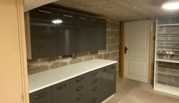 Logement �tudiant T4 &agrave; Cormelles le Royal (14123)