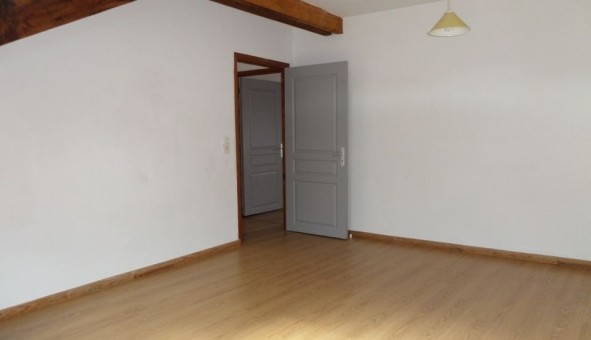 Logement �tudiant T4 &agrave; Cosne d'Allier (03430)