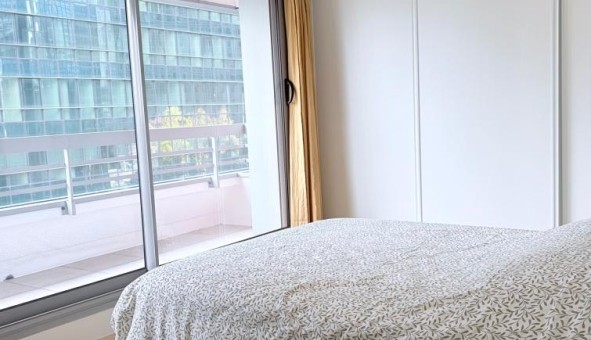 Logement tudiant T4 à Courbevoie (92400)