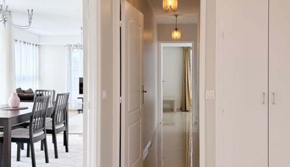 Logement �tudiant T4 &agrave; Courbevoie (92400)