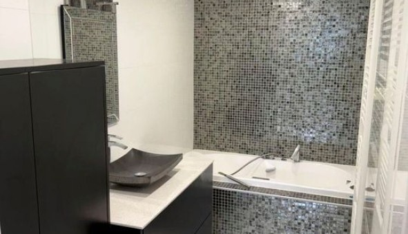 Logement �tudiant T4 &agrave; Courbevoie (92400)