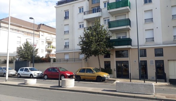 Logement tudiant T4 à Creil (60100)