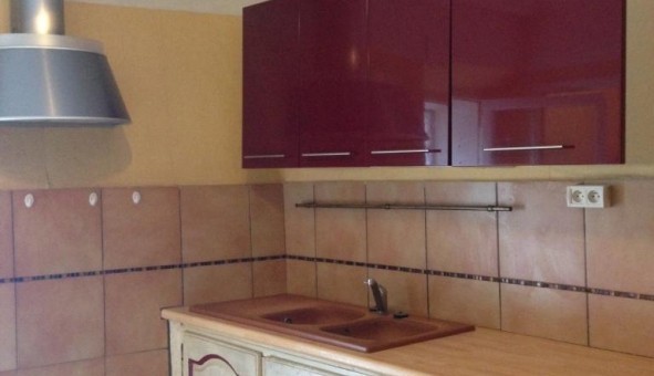 Logement tudiant T4 à Cuers (83390)