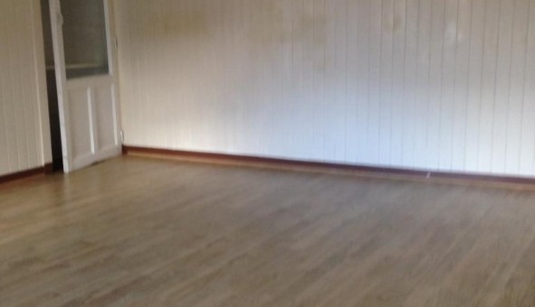 Logement tudiant T4 à Cuers (83390)
