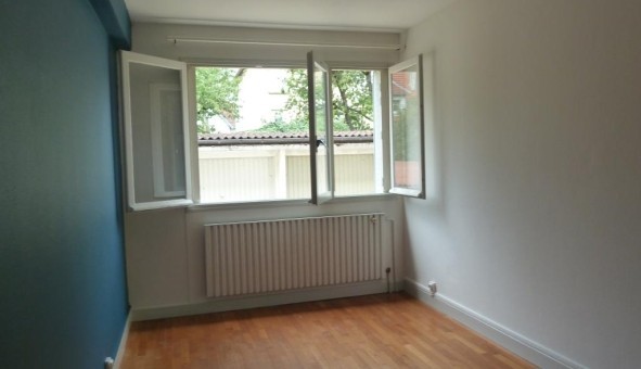 Logement tudiant T4 à Dijon (21000)