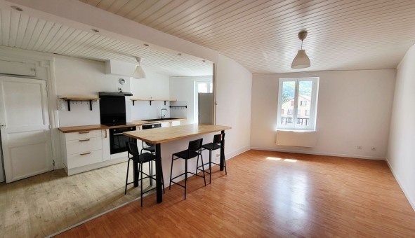 Logement �tudiant T4 &agrave; Dorat (63300)