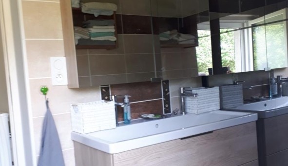 Logement tudiant T4 à cuisses (71210)