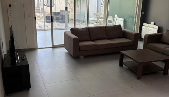 Logement �tudiant T4 &agrave; �lancourt (78990)