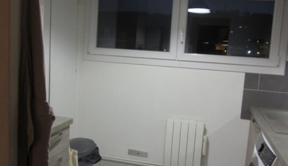 Logement �tudiant Location T4 Vide Elbeuf (76500)