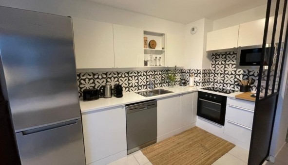 Logement tudiant T4 à Entraigues sur la Sorgue (84320)