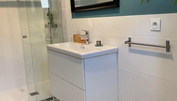 Logement tudiant T4 à Entraigues sur la Sorgue (84320)