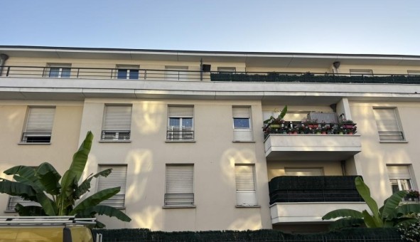 Logement tudiant T4 à pinay sur Seine (93800)