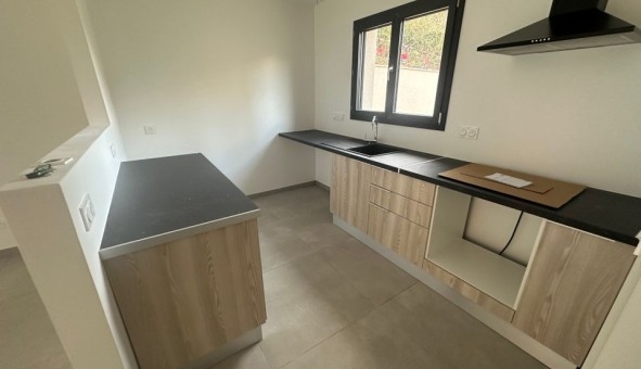Logement �tudiant T4 &agrave; Estrablin (38780)