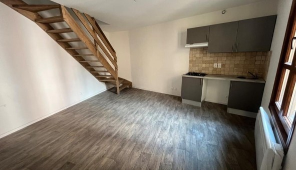 Logement tudiant T4 à Fontaine le Puits (73600)