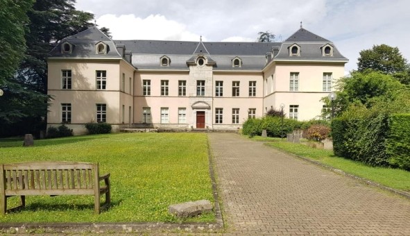 Logement tudiant Location T4 Vide Fontanil Cornillon (38120)