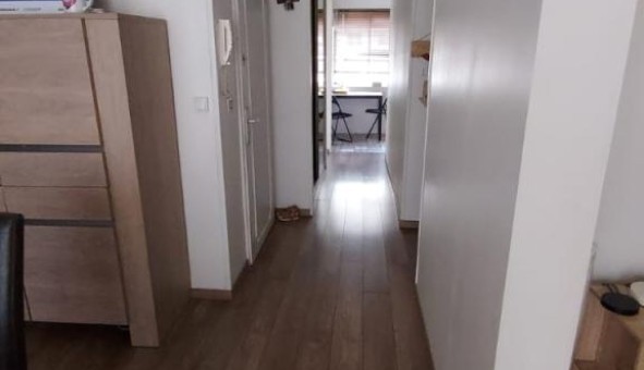 Logement tudiant T4 à Fresnes (94260)