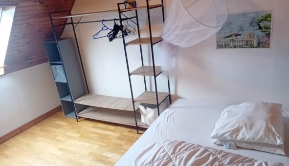 Logement �tudiant T4 &agrave; Gourlizon (29710)