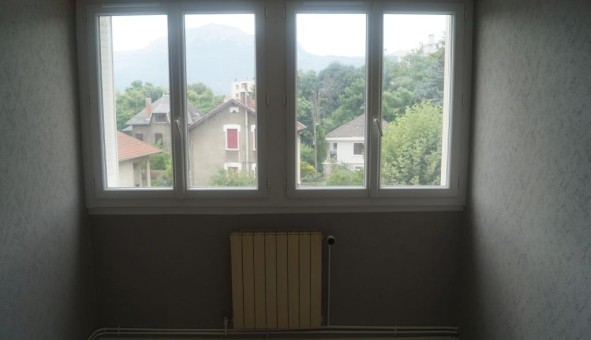 Logement tudiant T4 à Grenoble (38000)