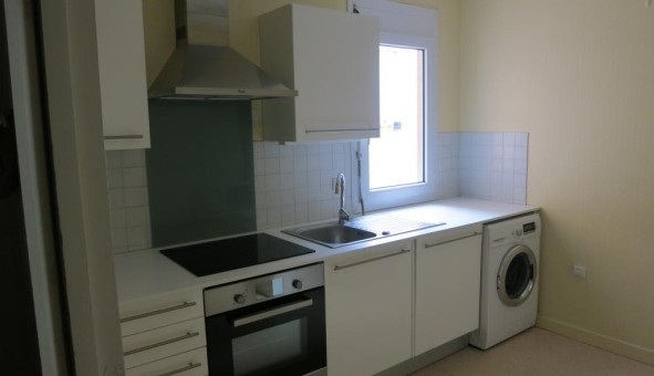 Logement tudiant T4 à Grenoble (38000)