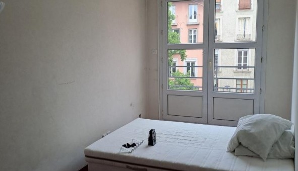 Logement tudiant T4 à Grenoble (38000)