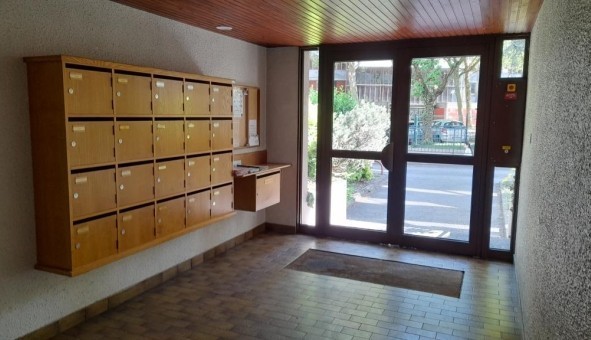 Logement tudiant T4 à Grenoble (38000)