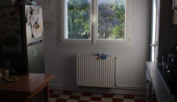 Logement tudiant T4 à Grenoble (38000)