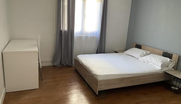 Logement tudiant T4 à Grenoble (38000)