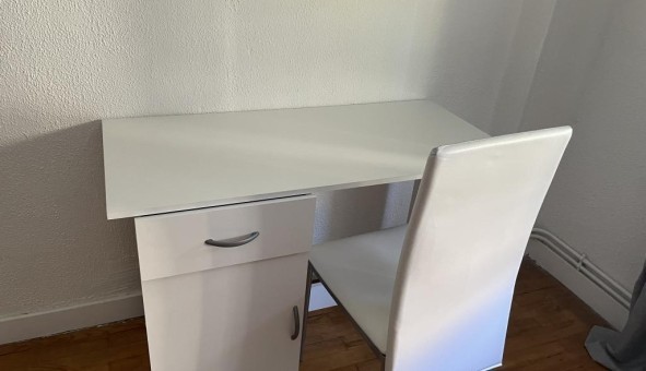 Logement tudiant T4 à Grenoble (38000)