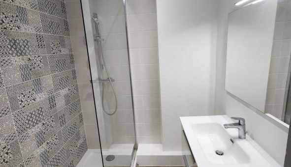 Logement �tudiant T4 &agrave; Grenoble (38000)